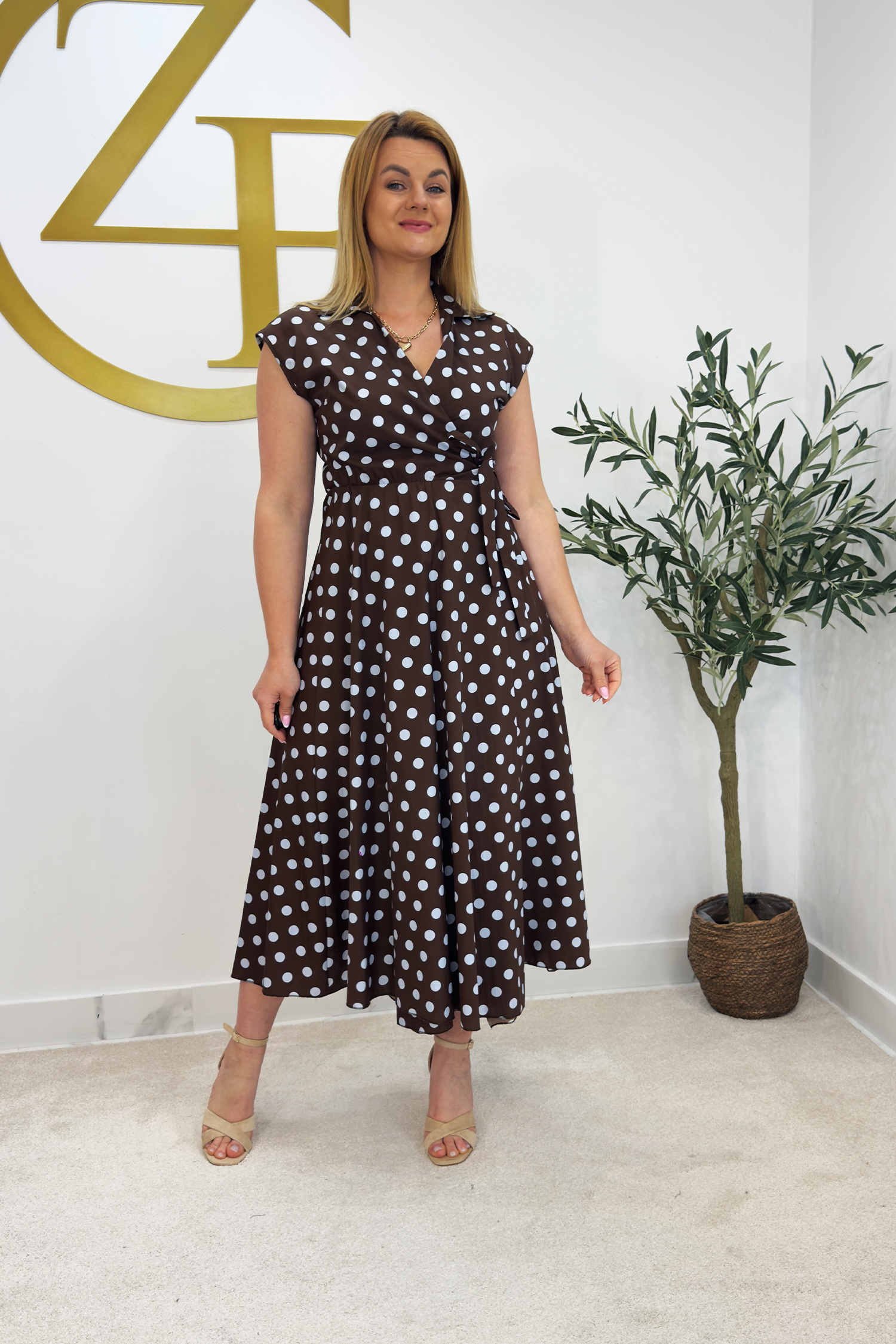 CELINE-B-2.jpg